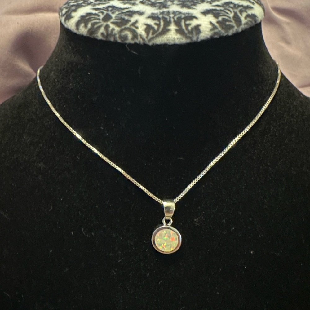 Silver Opal Pendant Necklace - Iridescent White